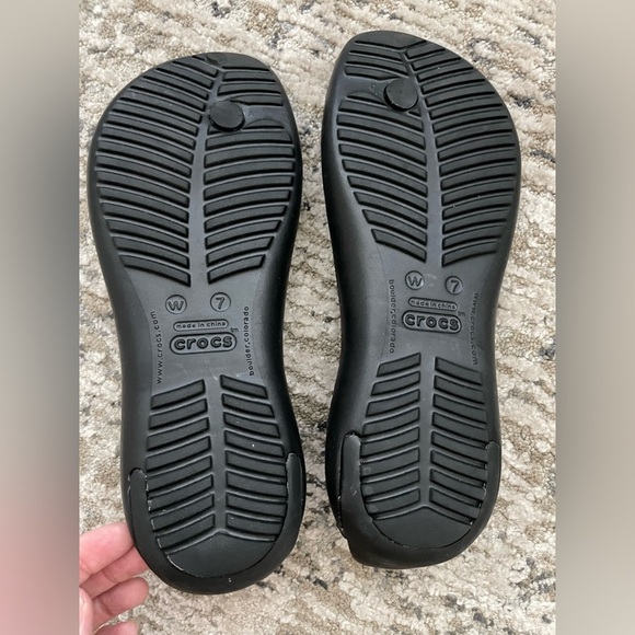 Crocs Sexi Serena Black Womens Size 7 Thong Sandals T Strap - Picture 6 of 7